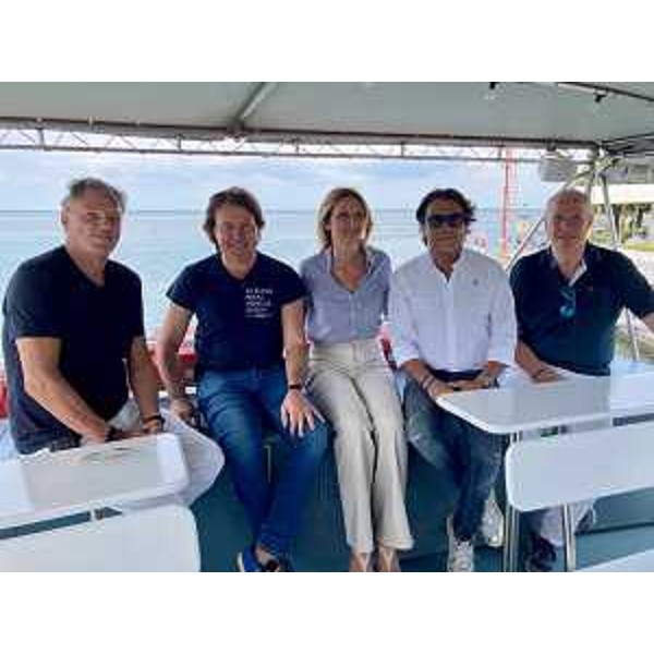 L'assessore regionale Sergio Emidio Bini in motonave alla presentazione della Mappa del Sapore - L'assessore regionale Sergio Emidio Bini in motonave alla presentazione della Mappa del Sapore