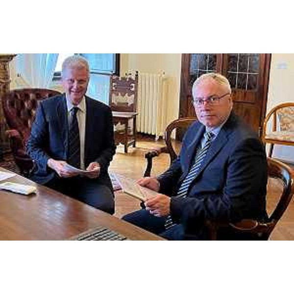 Il presidente Bordin e Vicario a confronto nei locali di Palazzo Mantica - Il presidente Bordin e Vicario a confronto nei locali di Palazzo Mantica