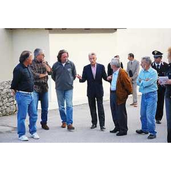 Riccardo Illy (Presidente Friuli Venezia Giulia) con Carlo Toppani (Sindaco Polcenigo) alla Sagra della Castagna a Mezzomonte, Frazione di Polcenigo. (Polcenigo 07/10/07)