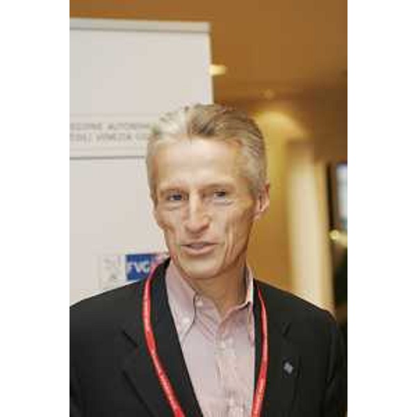 Riccardo Illy (Presidente Regione Friuli Venezia Giulia) al sesto congresso della Camera dell'Industria di Istanbul, dedicato alla "competizione sostenibile". (Istanbul 27/11/07) 