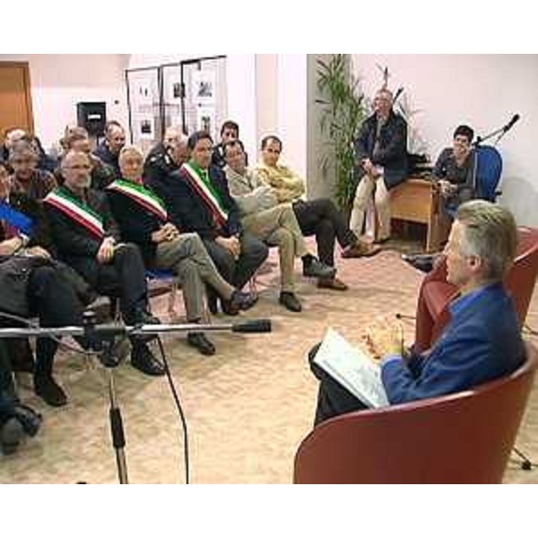 Riccardo Illy (Presidente Friuli Venezia Giulia) al Convegno "L'evoluzione amministrativa degli Enti locali" a Mossa. (Mossa 28/11/07)