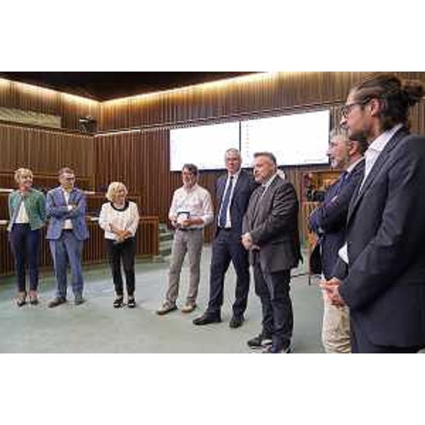 Anche i consiglieri regionali Lucia Buna (Lega), Carlo Bolzonello (Fp), Laura Fasiolo (Pd), Diego Bernardis (Fp), Antonio Calligaris (Lega) ed Enrico Bullian (Patto-Civ) alla premiazione della Dinamo Gorizia basket - Consiglio Regionale, ACON