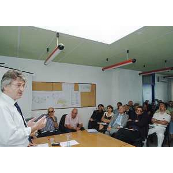Renzo Tondo (Presidente Friuli Veenzia Giulia) partecipa alla riunione con i responsabili del Consorzio per lo sviluppo della zona industriale dell'Aussa-Corno. (San Giorgio di Nogaro 01/08/08)