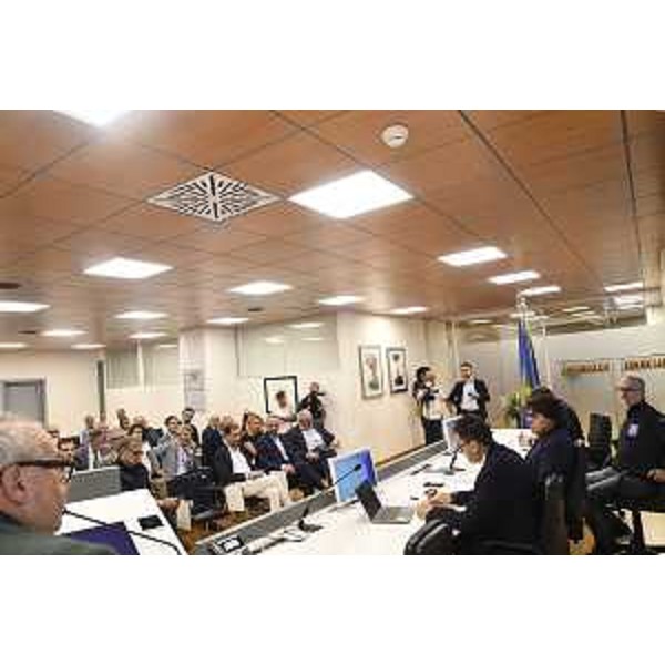 Gli assessori Riccardi e Bini incontrano a Udine i rappresentanti delle attività economiche in seguito alla forte ondata di maltempo che ha colpito una vasta area del Friuli Venezia Giulia. - Gli assessori Riccardi e Bini incontrano a Udine i rappresentanti delle attività economiche in seguito alla forte ondata di maltempo che ha colpito una vasta area del Friuli Venezia Giulia. 