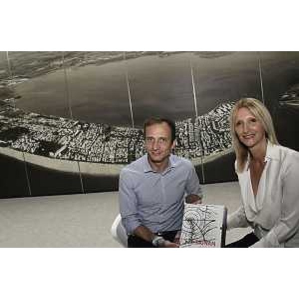 Il governatore Fedriga insieme al sindaco di Lignano Sabbiadoro Laura Giorgi. - Il governatore Fedriga insieme al sindaco di Lignano Sabbiadoro Laura Giorgi.