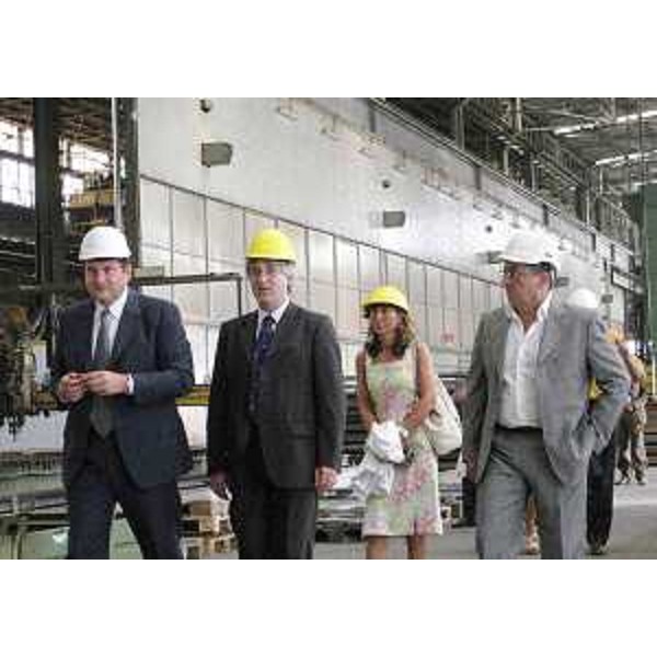 Renzo Tondo (Presidente Friuli Venezia Giulia) visita la Mangiarotti Spa a Panellia di Sedegliano. (Panellia di Sedegliano 05/08/08)
