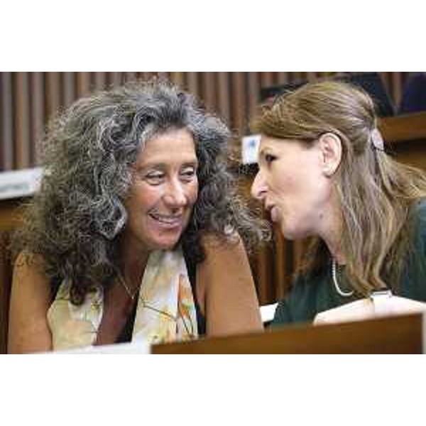 Da sinistra Serena Pellegrino (Avs) e Rosaria Capozzi (M5S) - Seconda Commissione Permanente