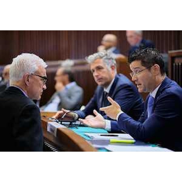 Markus Maurmair (FdI) e, a sx, Emanuele Ferrari (Lega) - Markus Maurmair (FdI) e, a sx, Emanuele Ferrari (Lega)
