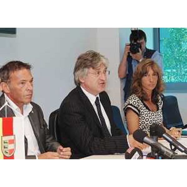 La conferenza stampa seguita all'incontro tra Renzo Tondo (Presidente Friuli Venezia Giulia) e Joerg Haider (Governatore Carinzia) nella sede regionale di Udine. (Udine 27/08/08)