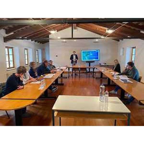 La sede della Comunità di montagna a Meduno dove l'assessore regionale elle Infrastrutture Cristina Amirante ha incontrato i sindaci - La sede della Comunità di montagna a Meduno dove l'assessore regionale elle Infrastrutture Cristina Amirante ha incontrato i sindaci