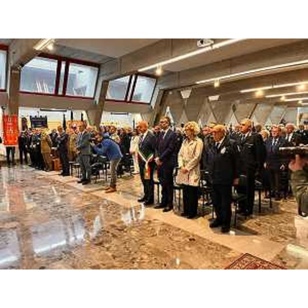 L'assessore regionale alla Sicurezza Pierpaolo Roberti in occasione della cerimonia tenutasi al Tempio mariano di monte Grisa per la nona Giornata nazionale in ricordo dei sottufficiali caduti in servizio organizzata dall'Ansi. - L'assessore regionale alla Sicurezza Pierpaolo Roberti in occasione della cerimonia tenutasi al Tempio mariano di monte Grisa per la nona Giornata nazionale in ricordo dei sottufficiali caduti in servizio organizzata dall'Ansi.