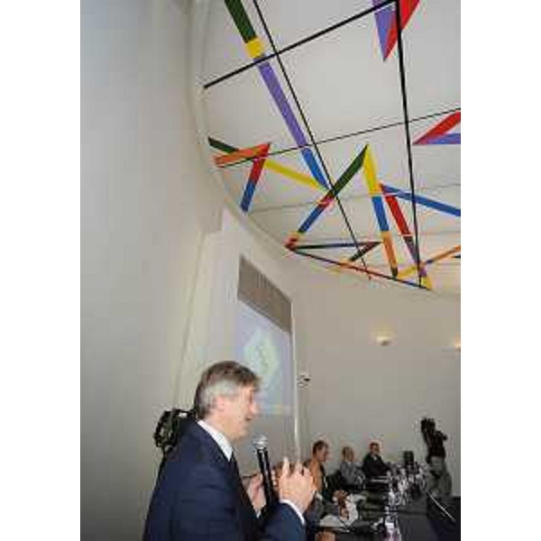 Renzo Tondo (Presidente Friuli Venezia Giulia) al Convegno "L'evoluzione da Consorzi industriali ad Agenzie per lo sviluppo", organizzato dall'EINE (Enti di Industrializzazione del Nord Est), all'Auditorium Fantoni di Osoppo. (Osoppo 19/09/08)