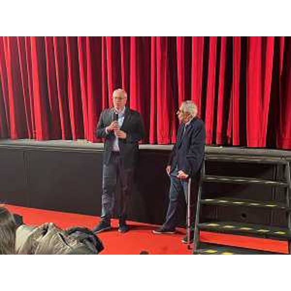Il presidente Mauro Bordin interviene a Trieste, affiancato dal garante Paolo Pittaro - Il presidente Mauro Bordin interviene a Trieste, affiancato dal garante Paolo Pittaro