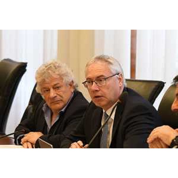 Il presidente del Cr Fvg, Mauro Bordin, con a fianco il leghista Elia Miani - Il presidente del Cr Fvg, Mauro Bordin, con a fianco il leghista Elia Miani
