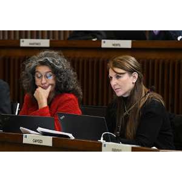 Da sinistra, Serena Pellegrino (Avs) e Rosaria Capozzi (M5S) - Da sinistra, Serena Pellegrino (Avs) e Rosaria Capozzi (M5S)