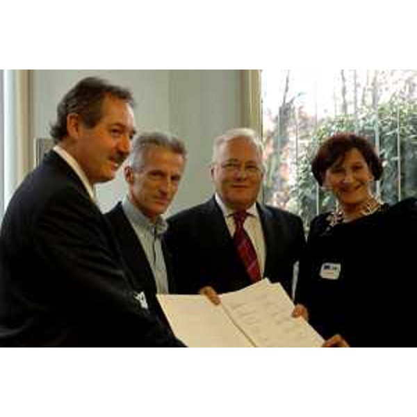 Riccardo Illy (Presidente della Regione Friuli Venezia Giulia). (Bruxelles, 18/11/04)