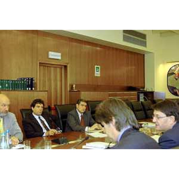 Lodovico Sonego (Assessore regionale alla pianificazione teritoriale, energia, mobilità e infrastrutture di trasporto). (Trieste, 15/10/04)