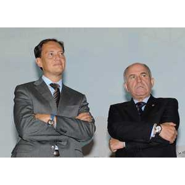 Luca Ciriani (Vicepresidente Friuli Venezia Giulia) e Giovanni Morzenti (Presidente nazionale FISI) nel corso della "Festa dello Sport - Premiando lo Sci", a Tarvisio. (Tarvisio 28/09/08)