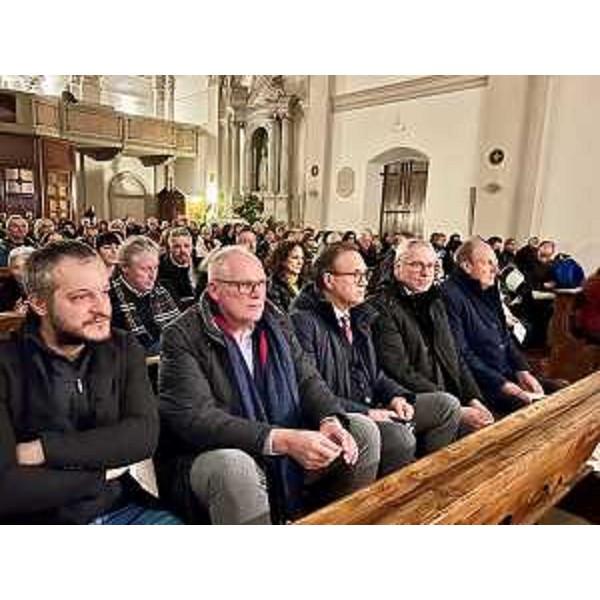 Da destra,il sindaco Roberto Zuliani, il presidente Mauro Bordi e il consiglierere regionale Mauro Di Bert - Da destra,il sindaco Roberto Zuliani, il presidente Mauro Bordi e il consiglierere regionale Mauro Di Bert