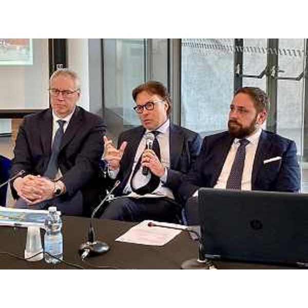 L'assessore Sergio Emidio Bini con il presidente del Consiglio regionale Mauro Bordin e il sindaco di Aquileia Emanuele Zorino - L'assessore Sergio Emidio Bini con il presidente del Consiglio regionale Mauro Bordin e il sindaco di Aquileia Emanuele Zorino