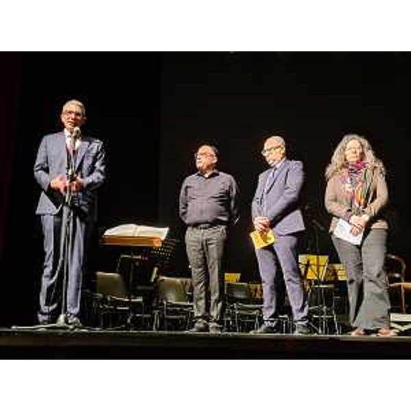 Lassessore regionale alle Autonomie locali e lingue minoritarie Pierpaolo Roberti in occasione della rappresentazione al Teatro Rossetti di Trieste delle opere "Brundíbar" e "Der Kaiser von Atlantis oder die Tod-Verweigerung" - Lassessore regionale alle Autonomie locali e lingue minoritarie Pierpaolo Roberti in occasione della rappresentazione al Teatro Rossetti di Trieste delle opere "Brundíbar" e "Der Kaiser von Atlantis oder die Tod-Verweigerung"