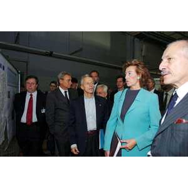 Riccardo Illy (Presidente della Regione Friuli Venezia Giulia), Letizia Moratti (Ministro dell'Istruzione). (Basovizza, 05/10/04)