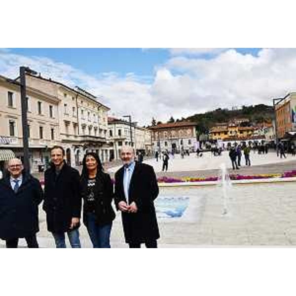 Da sinistra: l'assessore regionale Sebastiano Callari, il governatore Massimiliano Fedriga, il sindaco Anna Maria Cisint e il prefetto Raffaele Ricciardi - Da sinistra: l'assessore regionale Sebastiano Callari, il governatore Massimiliano Fedriga, il sindaco Anna Maria Cisint e il prefetto Raffaele Ricciardi