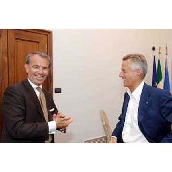 Riccardo Illy (Presidente Regione Friuli Venezia Giulia) con Roberto Papetti (Direttore de Il Gazzettino)