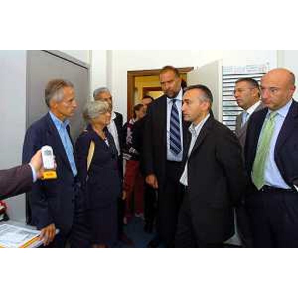 Riccardo Illy (Presidente della Regione Friuli Venezia Giulia), Anna Illy (Presidente dell'Associazione industriali della provincia di Trieste), Roberto Cosolini (Assessore regionale al lavoro, formazione, universtità e ricerca), Enrico Bertossi (Assessore regionale alle attività produttive). (Sgonico, 28/09/04)