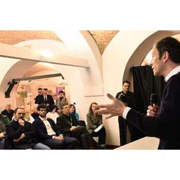 Il governatore del Friuli Venezia Giulia Massimiliano Fedriga allevento "Si cura meglio dove si fa ricerca" - Il governatore del Friuli Venezia Giulia Massimiliano Fedriga allevento "Si cura meglio dove si fa ricerca"