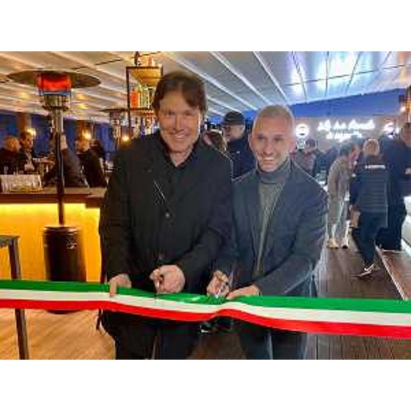 L'assessore regionale alle Attività produttive e Turismo Sergio Emidio Bini all'inaugurazione della Natural Spa, la nuova area wellness dell'Hotel President a Lignano Pineta. - L'assessore regionale alle Attività produttive e Turismo Sergio Emidio Bini all'inaugurazione della Natural Spa, la nuova area wellness dell'Hotel President a Lignano Pineta.