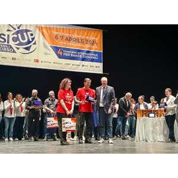 Il presidente del Cr Fvg, Mauro Bordin, alle premiazioni di MusiCup Udine - Il presidente del Cr Fvg, Mauro Bordin, alle premiazioni di MusiCup Udine