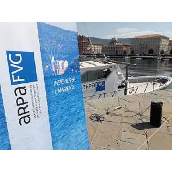 Un momento della presentazione della campagna 2024 di valutazione delle acque di balneazione realizzata da Arpa Fvg. - Un momento della presentazione della campagna 2024 di valutazione delle acque di balneazione realizzata da Arpa Fvg.