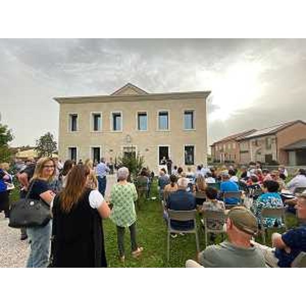Villa Floridi a Ghirano di Prata in occasione della cerimonia di inaugurazione - Villa Floridi a Ghirano di Prata in occasione della cerimonia di inaugurazione