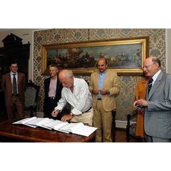 Riccardo Illy (Presidente della Regione Friuli Venezia Giulia). (Trieste, 22/07/04)