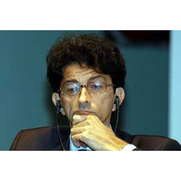 Isaac Getz (Docente di Management delle Idee e dell'Innovazione all'ESCP-EAP di Parigi). (Udine, 16/07/04)