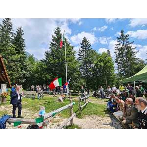 L'assessore regionale Stefano Zannier a Malborghetto -Valbruna - L'assessore regionale Stefano Zannier a Malborghetto -Valbruna