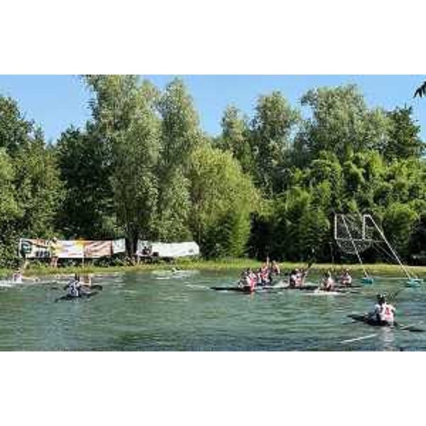 Un momento delle gare di canoa-polo, memorial Franco Baschirotto - Un momento delle gare di canoa-polo, memorial Franco Baschirotto