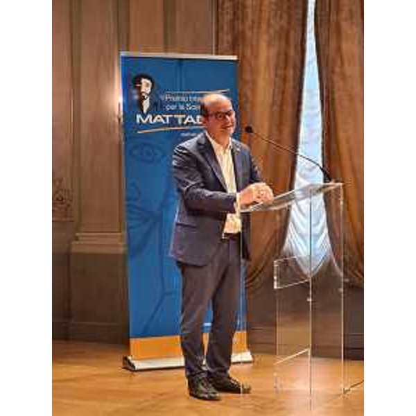 Il vicegovernatore con delega alla Cultura, Mario Anzil, ha portato i saluti della Regione al Premio Mattador a Venezia - Il vicegovernatore con delega alla Cultura, Mario Anzil, ha portato i saluti della Regione al Premio Mattador a Venezia