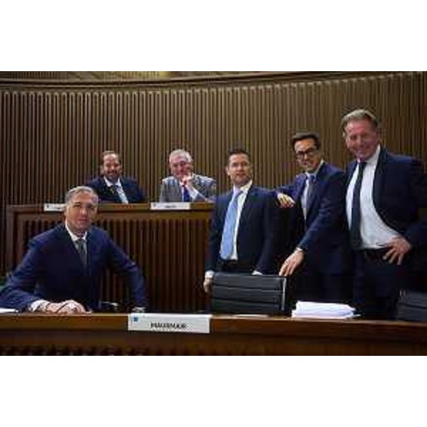 I consiglieri regionali di Fratelli d'Italia con l'assessore Fabio Scoccimarro, primo a destra - I consiglieri regionali di Fratelli d'Italia con l'assessore Fabio Scoccimarro, primo a destra