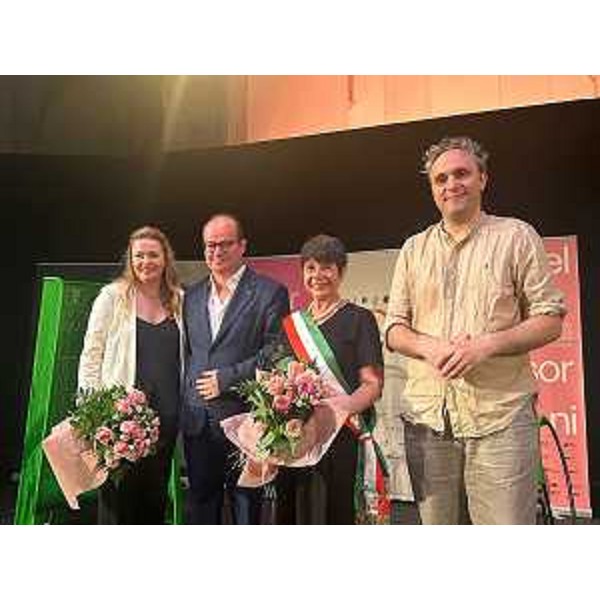 Il vicegovernatore Anzil con, tra gli altri, il sindaco di Cividale Daniela Bernardi - Il vicegovernatore Anzil con, tra gli altri, il sindaco di Cividale Daniela Bernardi