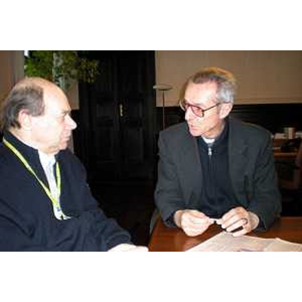 Vladimir Kosic (Assessore regionale alla salute e protezione sociale), monsignor Tito Solari. (Trieste, 13/10/08)