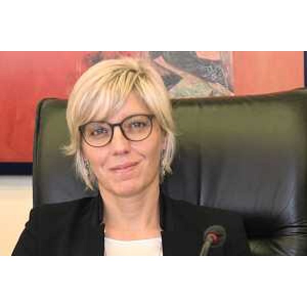 L'assessore regionale alle Finanze Barbara Zilli durante la seduta di Consiglio - L'assessore regionale alle Finanze Barbara Zilli durante la seduta di Consiglio