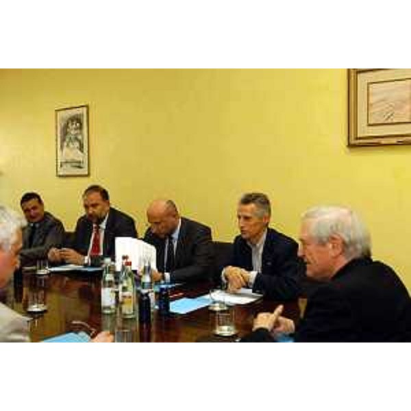 Riccardo Illy (Presidente della Regione Friuli Venezia Giulia), Roberto Cosolini (Assessore regionale al lavoro, formazione, università e ricerca), Enrico Bertossi (Assessore regionale alle attività produttive), Enzo Marsilio (Assessore regionale alle risorse agricole, naturali, forestali e montagna) incontrano Monsignor Pietro Brollo (Arcivescovo di Udine). (Udine, 10/06/04)