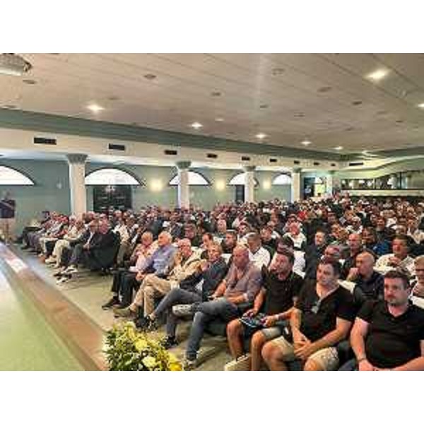 I dirigenti e delegati delle squadre che militano nei campionati del Friuli Venezia Giulia - I dirigenti e delegati delle squadre che militano nei campionati del Friuli Venezia Giulia