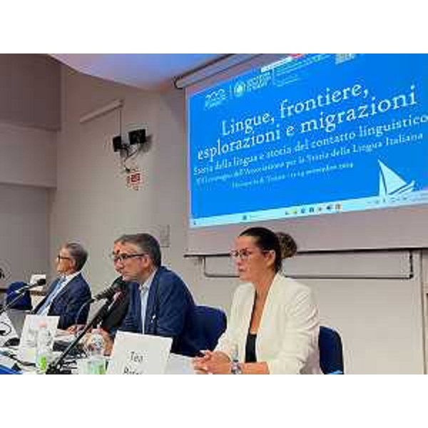 L'intervento dell'assessore Pierpaolo Roberti durante l'incontro svoltosi oggi a Trieste - L'intervento dell'assessore Pierpaolo Roberti durante l'incontro svoltosi oggi a Trieste