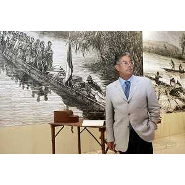 Roberto Antonaz (Assessore regionale all’istruzione, cultura, sport e pace) all'inaugurazione della mostra Pietro Savorgnan di Brazzà, una vita per l'Africa. (Roma 10/09/06)