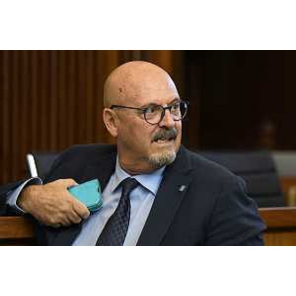 L'assessore regionale ai Servizi generali e sistemi informativi, Sebastiano Callari - L'assessore regionale ai Servizi generali e sistemi informativi, Sebastiano Callari