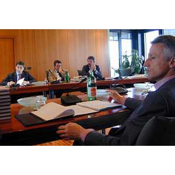 Riccardo Illy (Presidente della Regione Friuli Venezia Giulia), Vasco Errani (Presidente della Regione Emilia Romagna). (Bologna, 24/05/04)