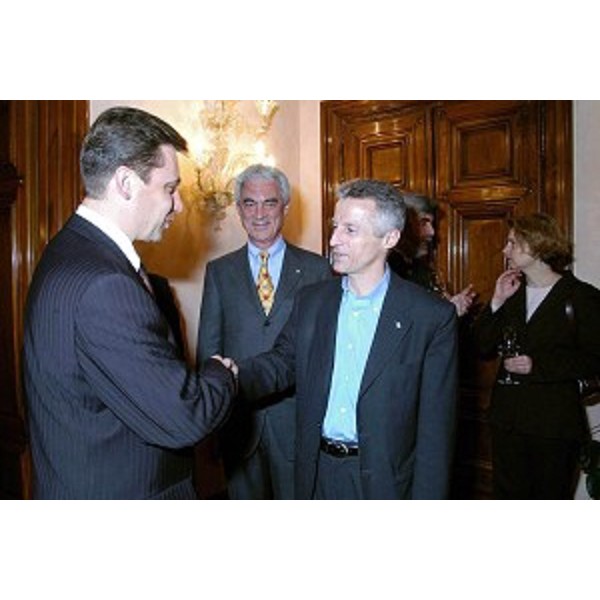 Euroregione - Cena con gli ambasciatori delle repubbliche dell'est Europa. Riccardo Illy (Presidente della Regione Friuli Venezia Giulia). (Trieste, 10/05/04)